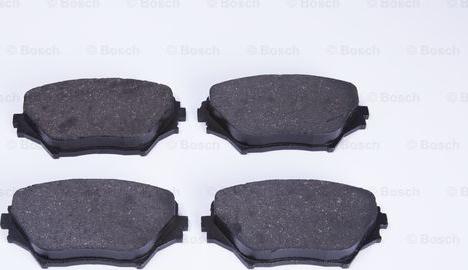 BOSCH 0 986 BB0 931 - Bremžu uzliku kompl., Disku bremzes www.autospares.lv