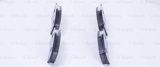 BOSCH 0 986 BB0 599 - Bremžu uzliku kompl., Disku bremzes www.autospares.lv