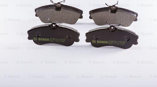 BOSCH 0 986 BB0 151 - Bremžu uzliku kompl., Disku bremzes www.autospares.lv