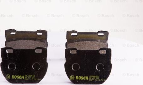 BOSCH 0 986 BB0 152 - Bremžu uzliku kompl., Disku bremzes www.autospares.lv