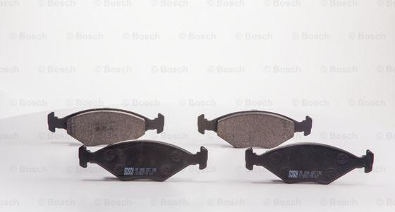 BOSCH 0 986 BB0 261 - Bremžu uzliku kompl., Disku bremzes www.autospares.lv