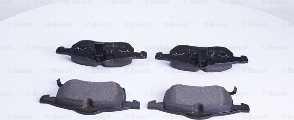 BOSCH 0 986 BB0 798 - Bremžu uzliku kompl., Disku bremzes www.autospares.lv