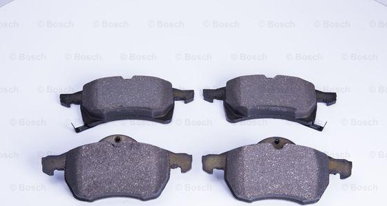 BOSCH 0 986 BB0 798 - Bremžu uzliku kompl., Disku bremzes www.autospares.lv