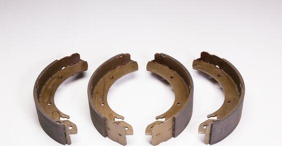 BOSCH 0 986 BB3 546 - Brake Shoe Set www.autospares.lv