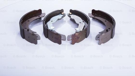 BOSCH 0 986 BB3 537 - Bremžu loku komplekts autospares.lv