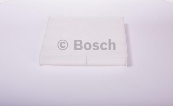 BOSCH 0 986 BF0 588 - Filtrs, Salona telpas gaiss autospares.lv