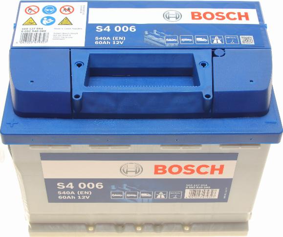 BOSCH 0 092 S40 060 - Starter Battery www.autospares.lv