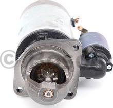 BOSCH 0 001 368 017 - Starter www.autospares.lv