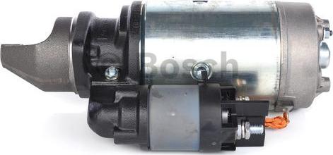 BOSCH 0 001 367 078 - Starteris www.autospares.lv