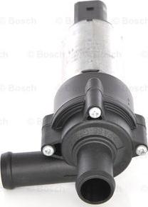 BOSCH 0 392 020 073 - Papildus ūdenssūknis www.autospares.lv