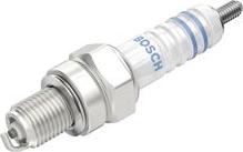 BOSCH 0 241 045 502 - Aizdedzes svece www.autospares.lv