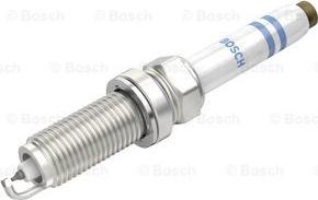 BOSCH 0 241 140 522 - Aizdedzes svece www.autospares.lv