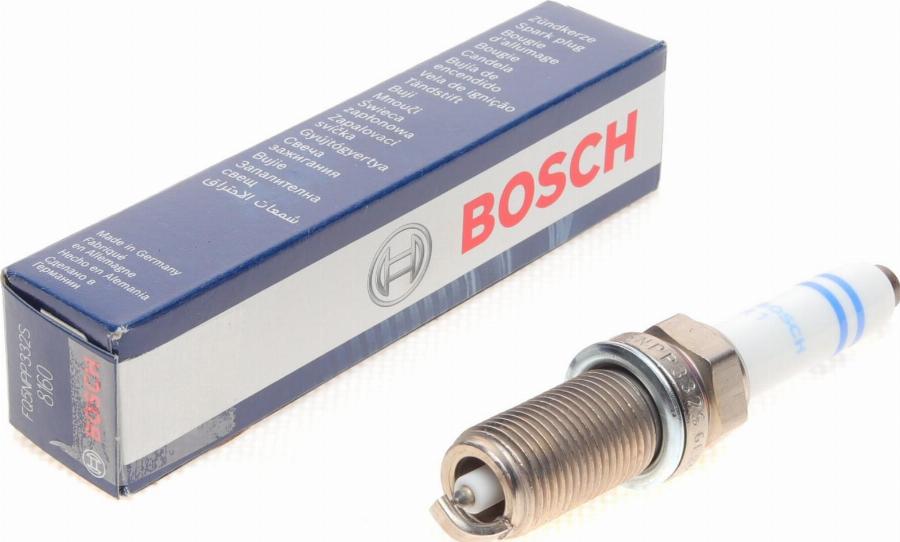 BOSCH 0 241 245 673 - Aizdedzes svece www.autospares.lv