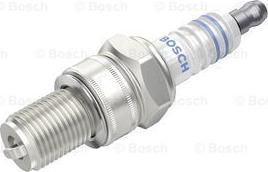 BOSCH 0 241 256 515 - Aizdedzes svece autospares.lv