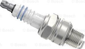 BOSCH 0 241 256 512 - Aizdedzes svece www.autospares.lv