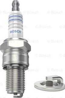 BOSCH 0 241 260 508 - Aizdedzes svece www.autospares.lv