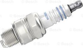 BOSCH 0 241 256 512 - Aizdedzes svece www.autospares.lv