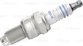 BOSCH 0 241 235 757 - Aizdedzes svece www.autospares.lv