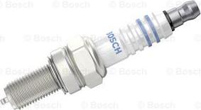 BOSCH 0 242 060 501 - Aizdedzes svece www.autospares.lv