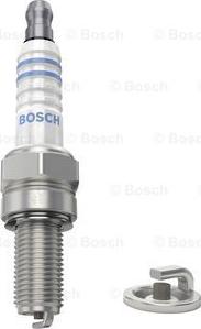 BOSCH 0 242 060 501 - Aizdedzes svece www.autospares.lv