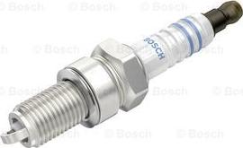 BOSCH 0 242 145 500 - Aizdedzes svece www.autospares.lv