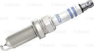 BOSCH 0 242 140 555 - Aizdedzes svece autospares.lv