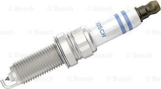 BOSCH 0 242 140 535 - Свеча зажигания www.autospares.lv