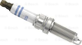 BOSCH 0 242 140 521 - Aizdedzes svece www.autospares.lv