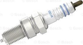 BOSCH 0 242 150 501 - Свеча зажигания www.autospares.lv