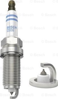 BOSCH 0 242 135 569 - Aizdedzes svece www.autospares.lv