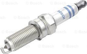 BOSCH 0 242 135 509 - Свеча зажигания www.autospares.lv