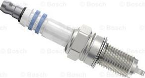 BOSCH 0 242 135 801 - Свеча зажигания www.autospares.lv