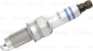 BOSCH 0 242 135 510 - Aizdedzes svece www.autospares.lv