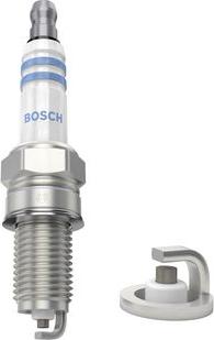 BOSCH 0 242 135 809 - Свеча зажигания www.autospares.lv