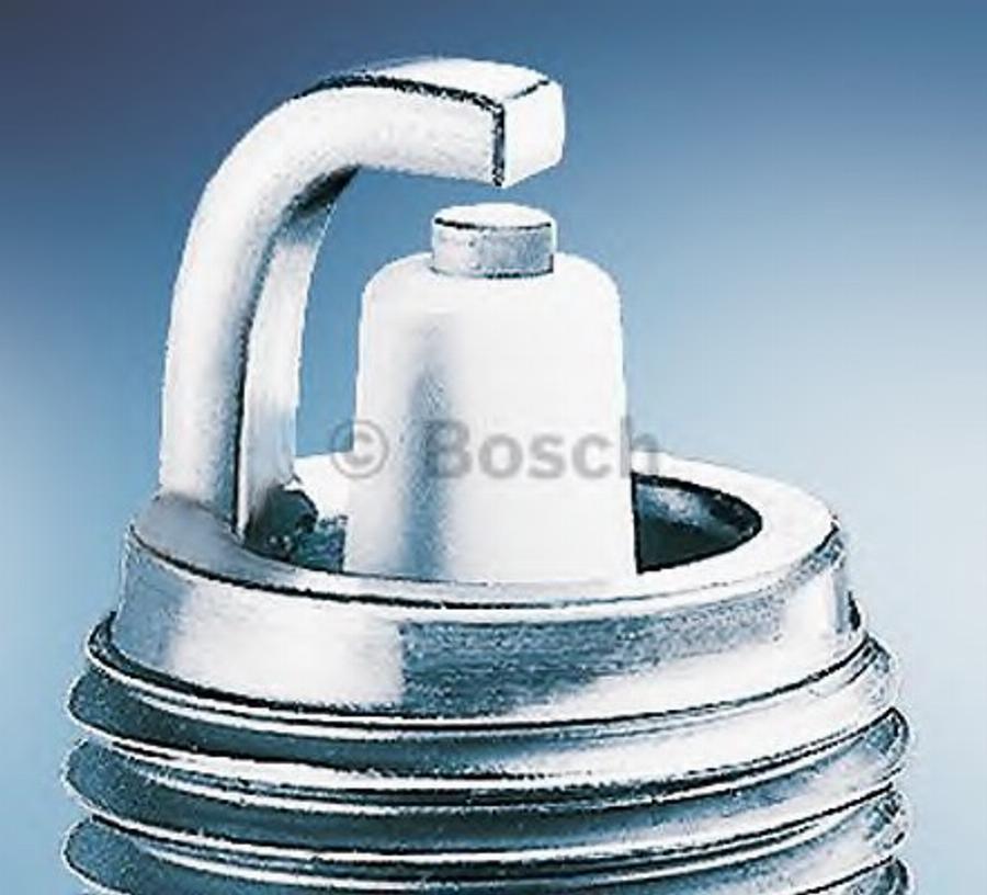 BOSCH 0 242 129 508 - Aizdedzes svece www.autospares.lv