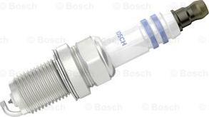 BOSCH 0 242 245 558 - Aizdedzes svece www.autospares.lv