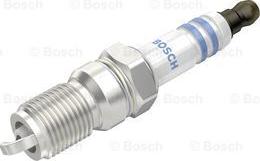 BOSCH 0 242 245 573 - Aizdedzes svece www.autospares.lv