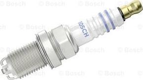 BOSCH 0 242 240 587 - Aizdedzes svece autospares.lv