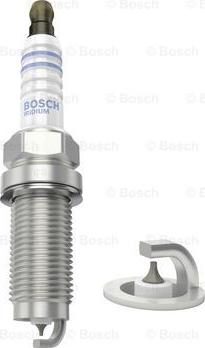 BOSCH 0 242 240 698 - Aizdedzes svece www.autospares.lv