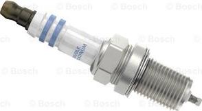 BOSCH 0 242 240 650 - Aizdedzes svece www.autospares.lv