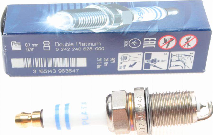 BOSCH 0 242 240 628 - Aizdedzes svece autospares.lv