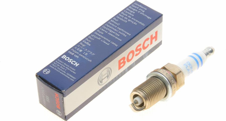 BOSCH 0 242 240 627 - Aizdedzes svece www.autospares.lv