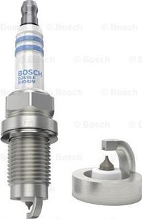 BOSCH 0 242 240 675 - Aizdedzes svece www.autospares.lv