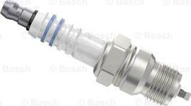 BOSCH 0 242 229 528 - Aizdedzes svece www.autospares.lv