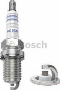 BOSCH 0 242 235 957 - Aizdedzes svece www.autospares.lv