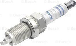 BOSCH 0 242 235 986 - Aizdedzes svece autospares.lv