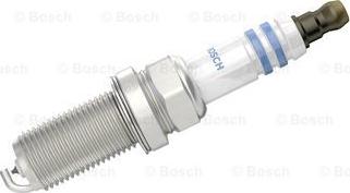 BOSCH 0 242 235 743 - Aizdedzes svece autospares.lv