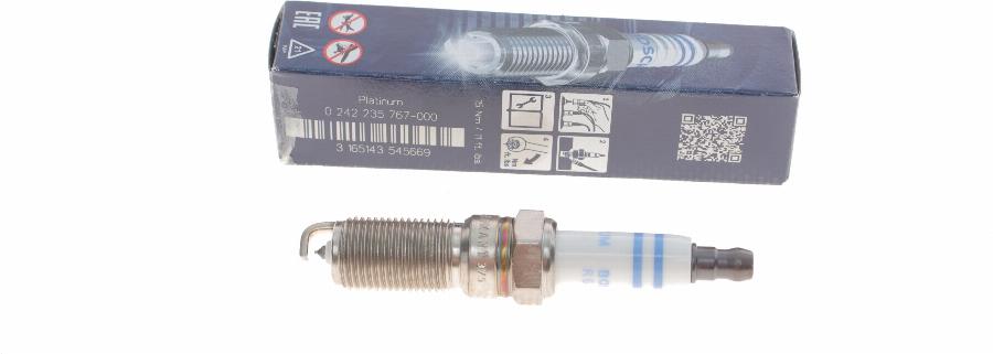 BOSCH 0 242 235 767 - Свеча зажигания www.autospares.lv