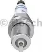 BOSCH 0 242 240 692 - Aizdedzes svece www.autospares.lv