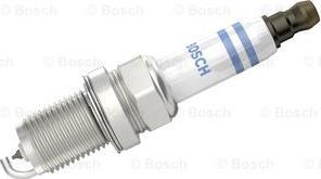 BOSCH 0 242 236 583 - Aizdedzes svece www.autospares.lv